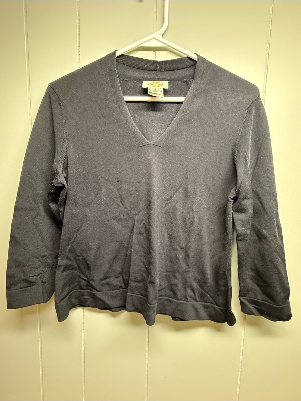 Talbots V-Neck Sweater in Navy Blue